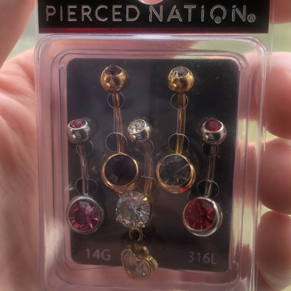 Bellybutton rings